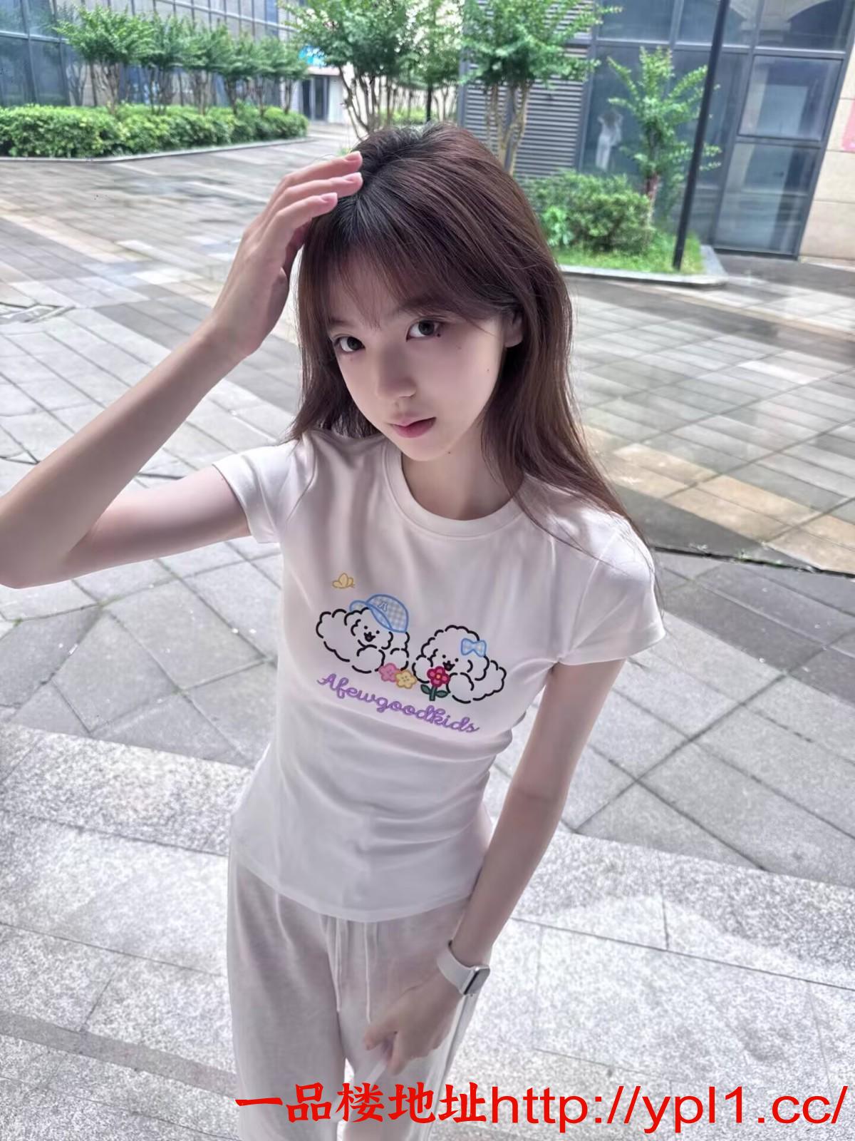 121E9794D162E5C0D4EB5C7ECD1035F2 - 副本.jpg